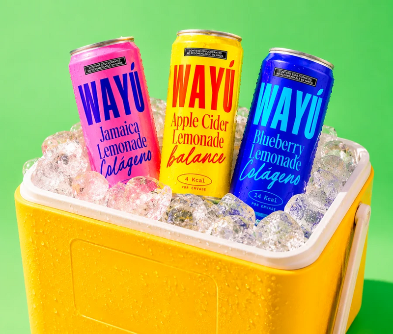 Latas Wayú en un cooler con hielo