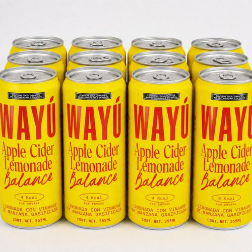 Pack de 12 latas Wayú Apple Cider Lemonade Balance, foto de estudio